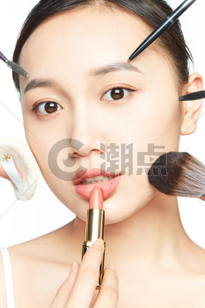 女性创意化妆脸部特写图片素材免费下载