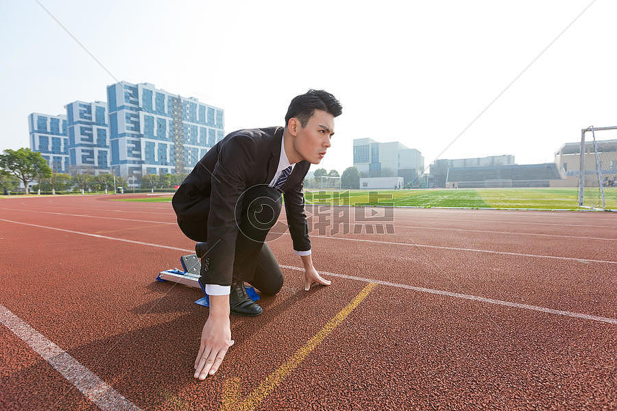 商务人士起跑准备图片素材免费下载