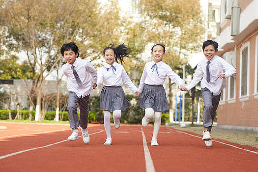 儿童节小学生奔跑图片素材免费下载