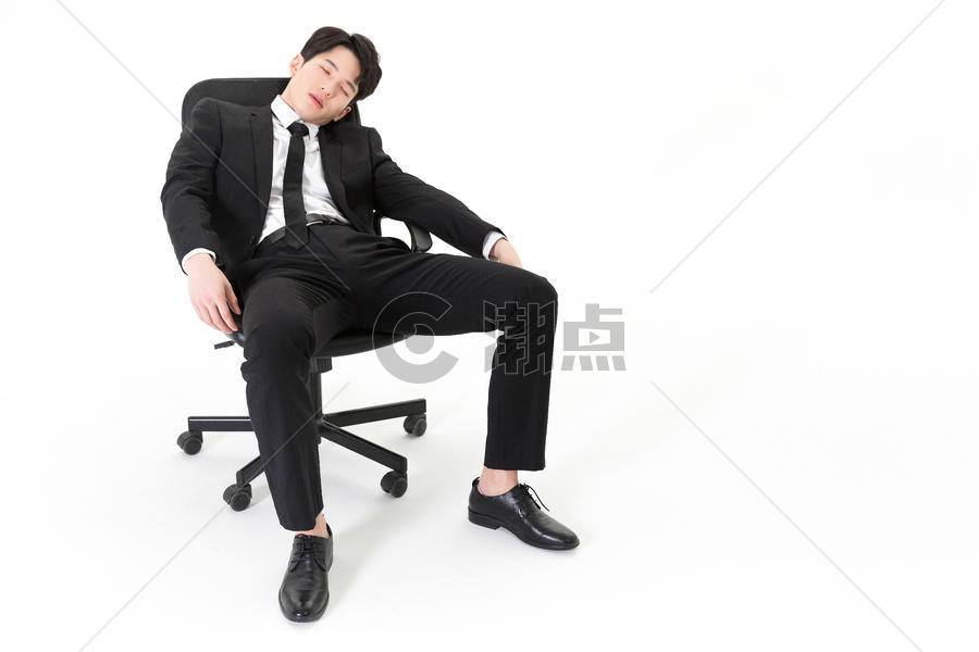 商务男性坐在椅子上图片素材免费下载