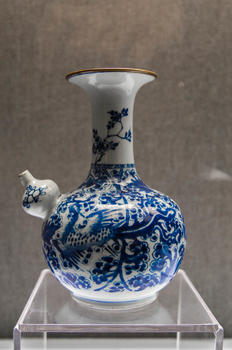 北京故宫博物院青花瓷葫芦瓶图片素材免费下载