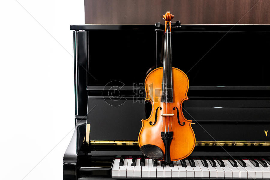 小提琴遇见钢琴图片素材免费下载