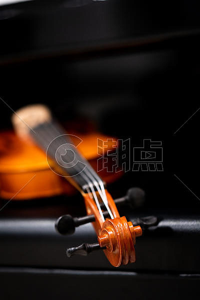 小提琴图片素材免费下载