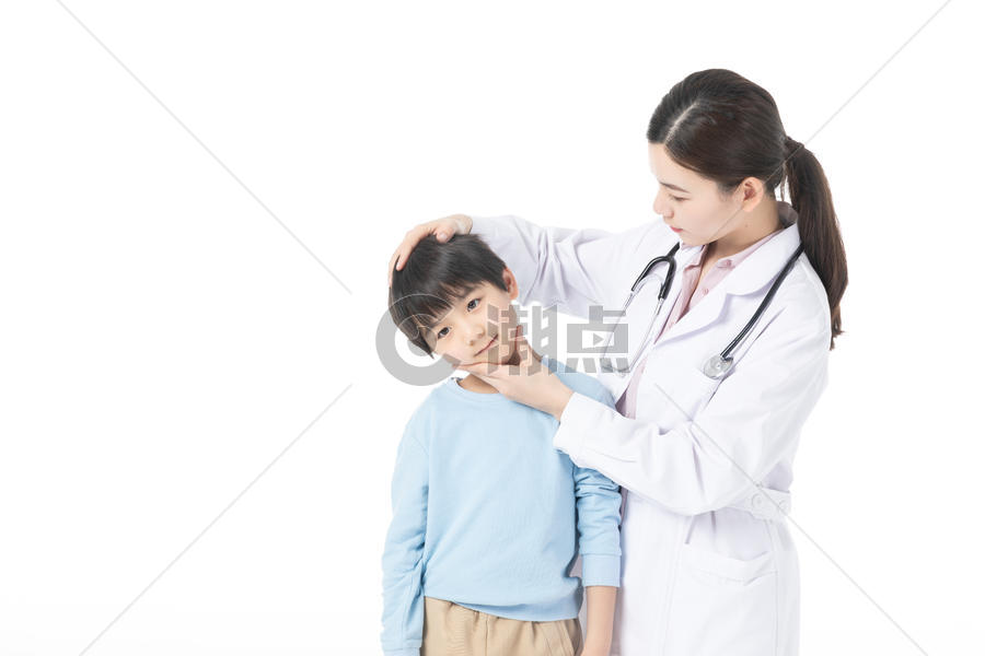 儿童体检肩颈检查图片素材免费下载