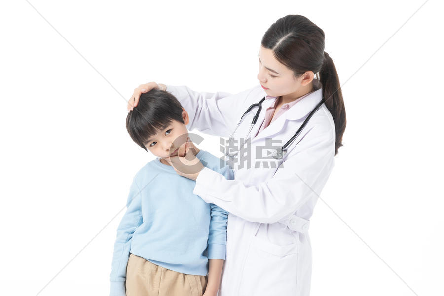 儿童体检肩颈检查图片素材免费下载