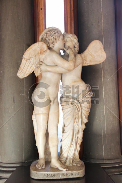 佛罗伦萨乌菲兹美术馆天使雕像（该图片未获得物权， 不建议商用）图片素材免费下载
