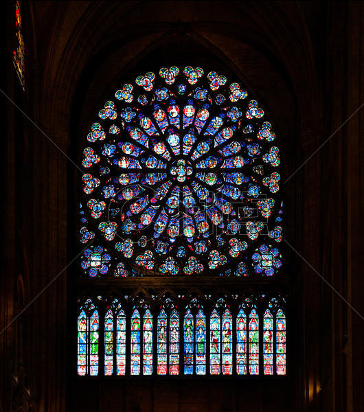 法国巴黎圣母院内观玫瑰花窗图片素材免费下载