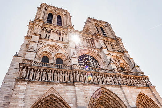 法国巴黎圣母院外观图片素材免费下载