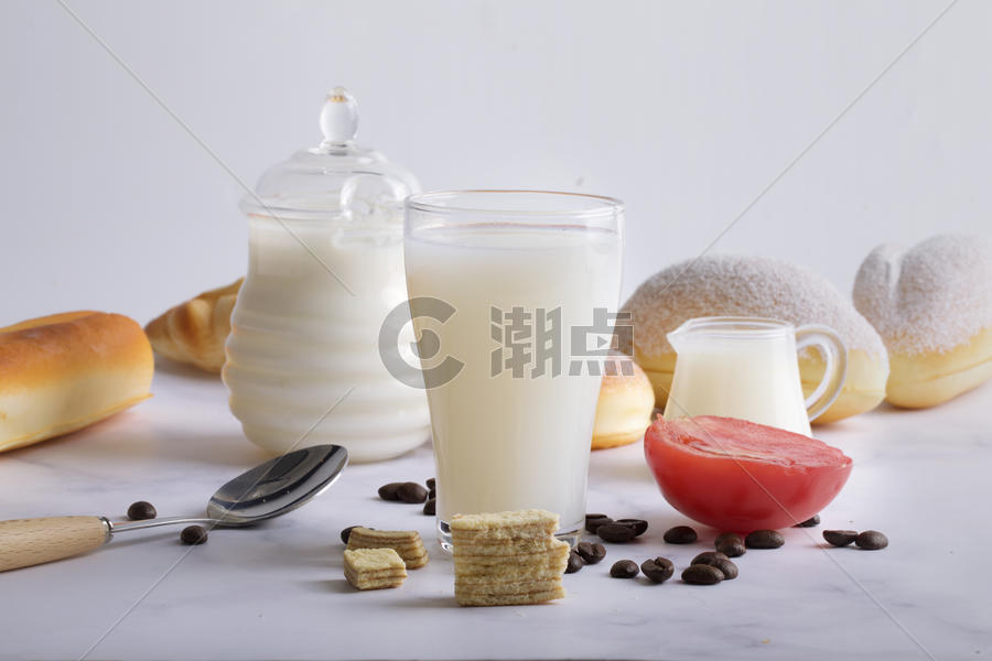 牛奶零食背景图片素材免费下载