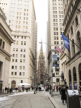纽约华尔街和教堂图片素材免费下载