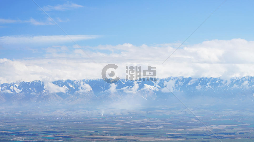 新疆伊犁天山山脉图片素材免费下载