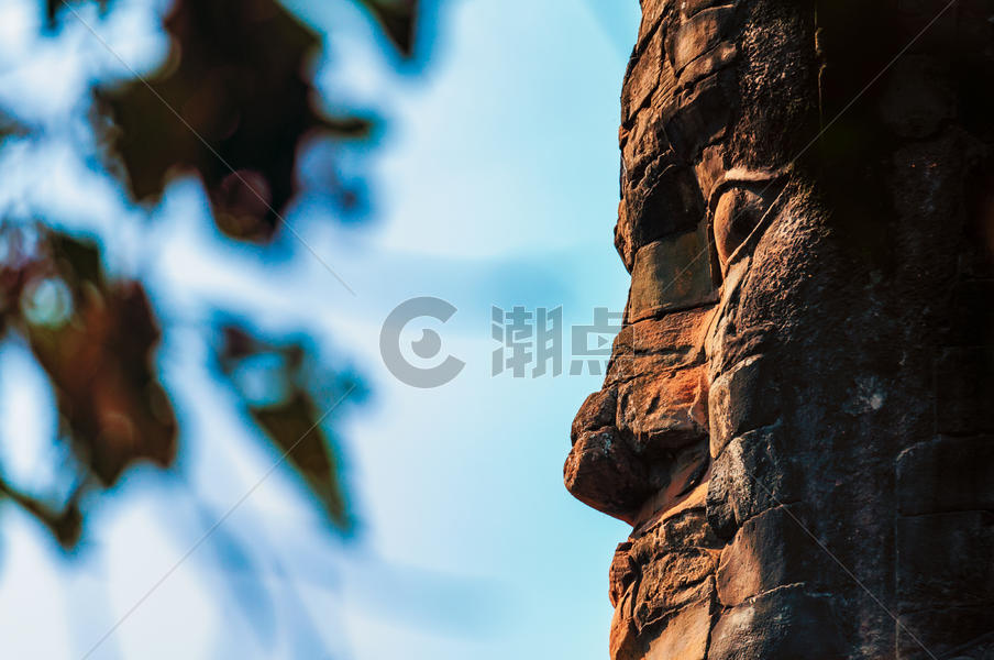 柬埔寨吴哥窟石头佛像图片素材免费下载