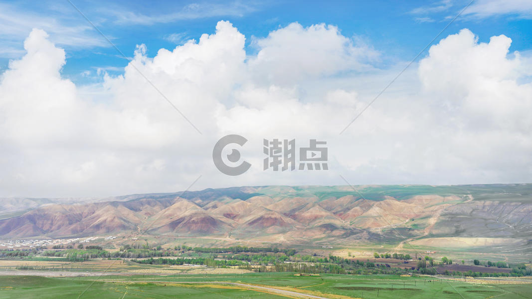 新疆伊犁高山草甸草原图片素材免费下载