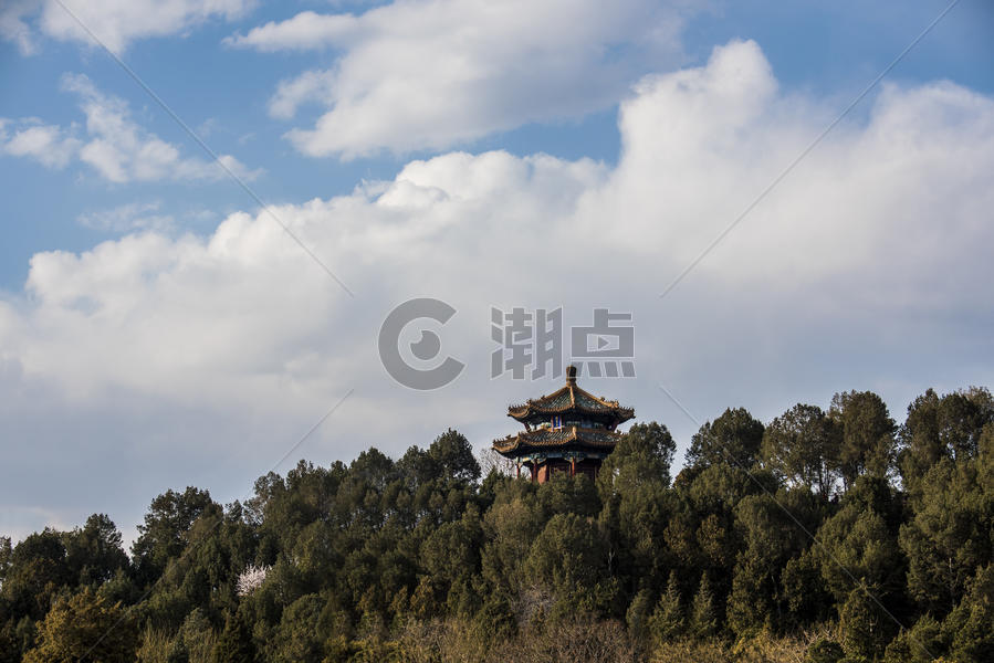 北京景山公园的古建筑图片素材免费下载