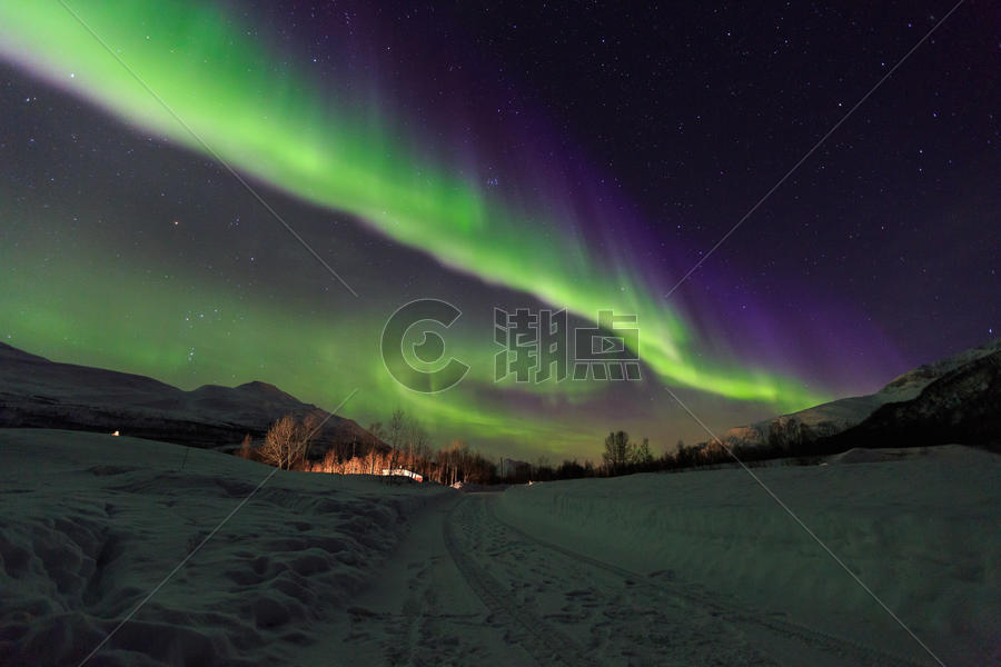 美丽的北欧冬季北极光图片素材免费下载