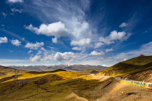 黄土高原和青藏高原的分界线拉脊山图片素材免费下载