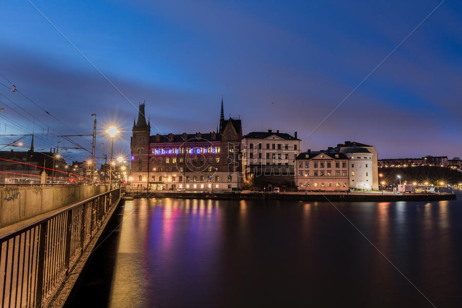斯德哥尔摩老城夜景图片素材免费下载