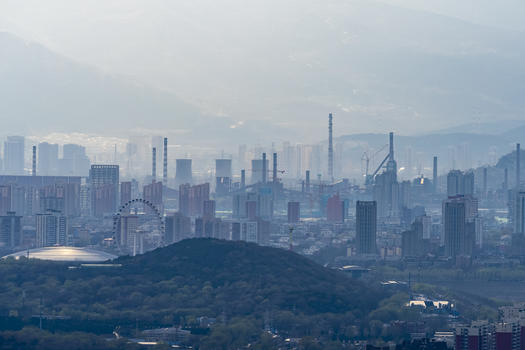 雾霾北京石景山与门头沟建筑图片素材免费下载