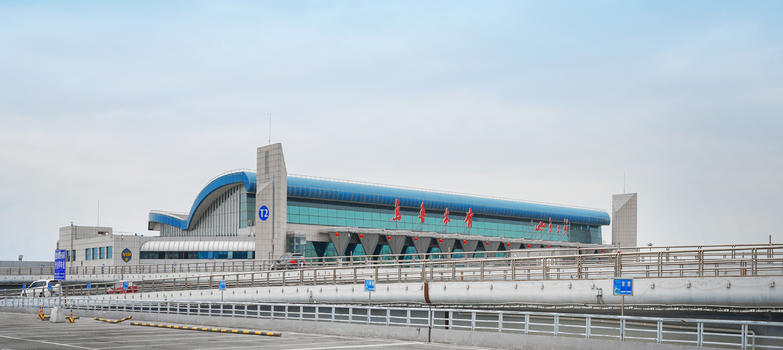 新疆乌鲁木齐机场T2航站楼图片素材免费下载