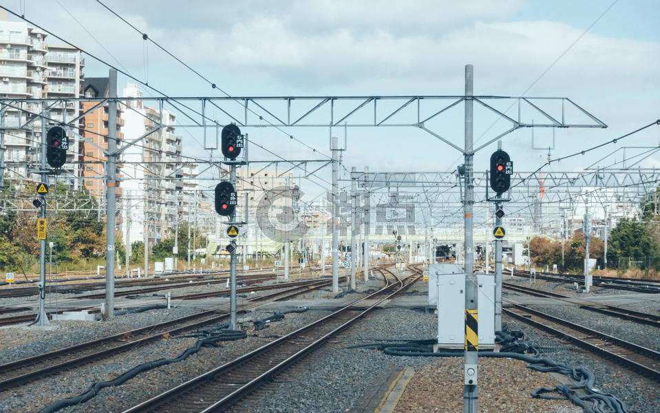 日本火车站铁轨电线图片素材免费下载