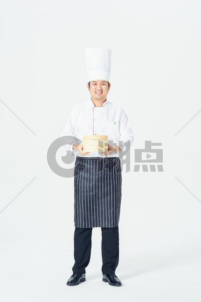 男厨师与蒸笼图片素材免费下载