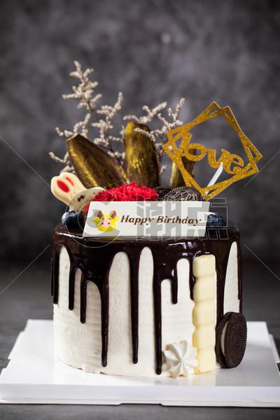 巧克力生日蛋糕图片素材免费下载