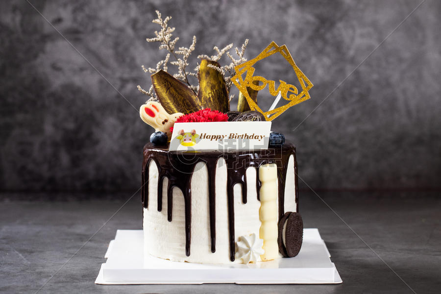 巧克力生日蛋糕图片素材免费下载
