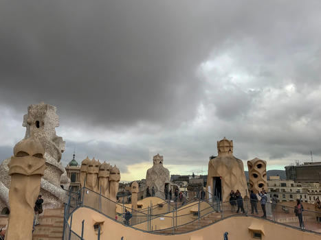 西班牙巴塞罗那米拉之家景点风光图片素材免费下载