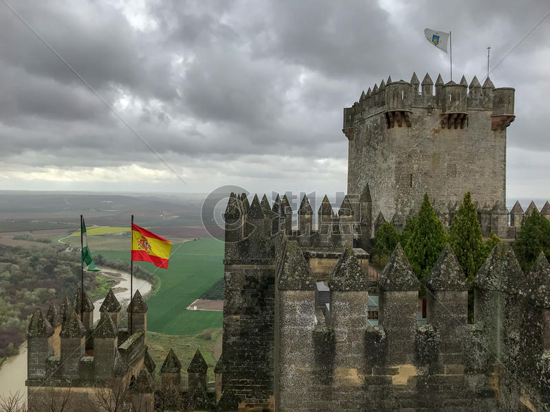 西班牙权利的游戏取景地阿尔莫多瓦·德尔里奥城堡图片素材免费下载
