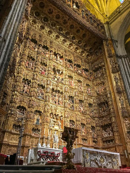 西班牙塞维利亚大教堂风光图片素材免费下载