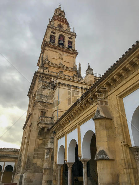 西班牙科尔多瓦大清真寺风光图片素材免费下载