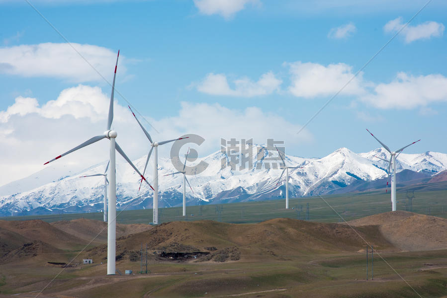 新疆天山雪山风电厂电力基础设施素材背景图片素材免费下载
