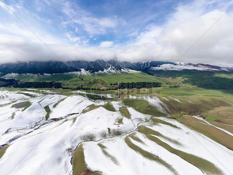 新疆天山冬季雪景航拍素材背景图片素材免费下载