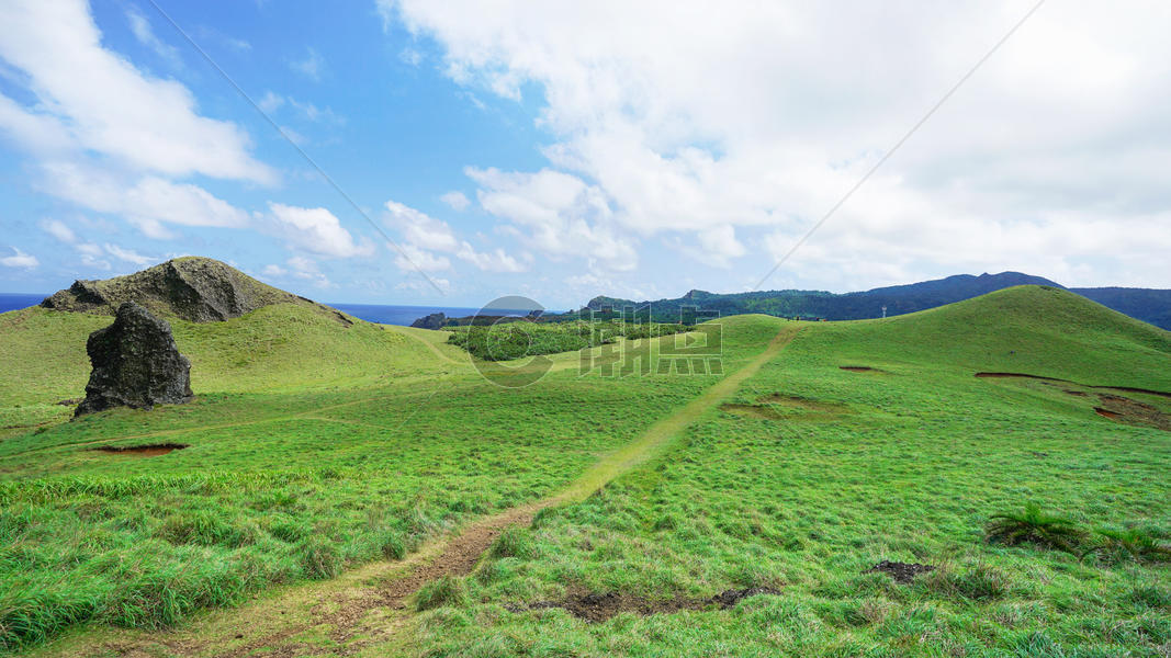 台湾绿岛牛头山高山草甸图片素材免费下载