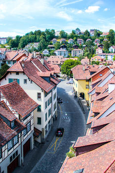 瑞士首都伯尔尼街头俯瞰图片素材免费下载