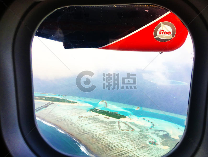 马尔代夫水上飞机航拍图片素材免费下载