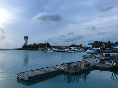 马尔代夫水飞机场图片素材免费下载