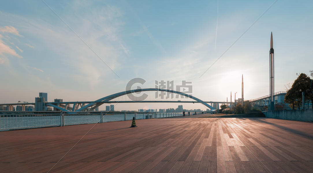 上海滨江步道美景图片素材免费下载