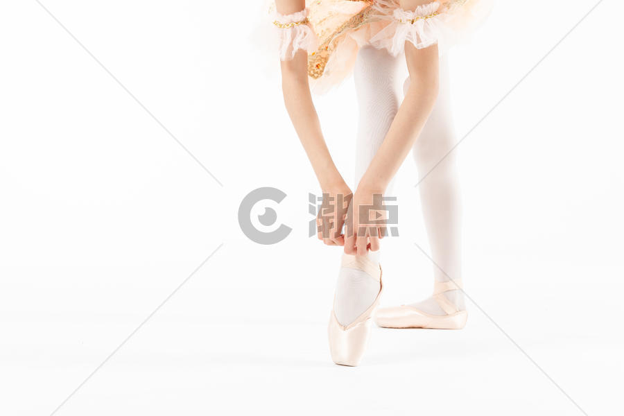 舞蹈芭蕾系鞋带特写图片素材免费下载
