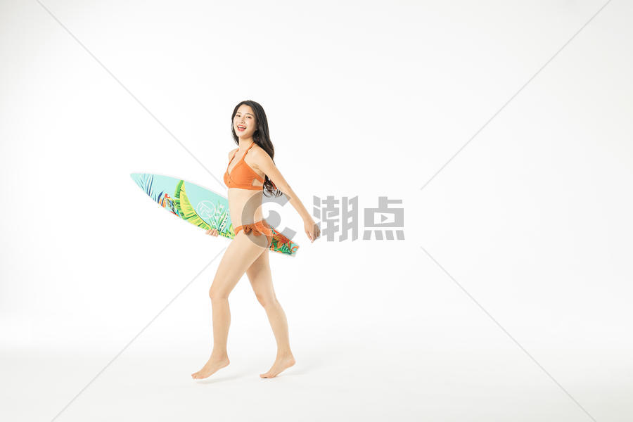 泳装美女冲浪图片素材免费下载