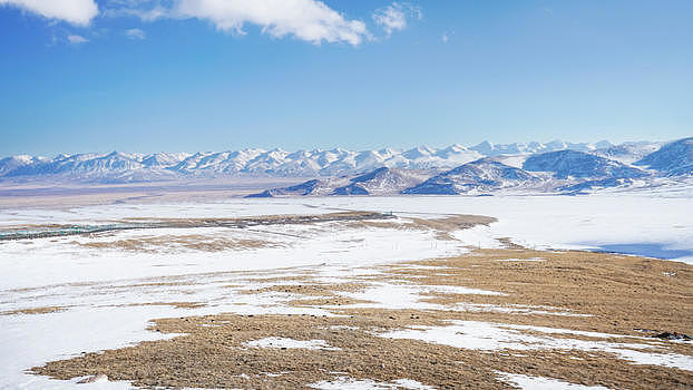新疆雪山风光图片素材免费下载