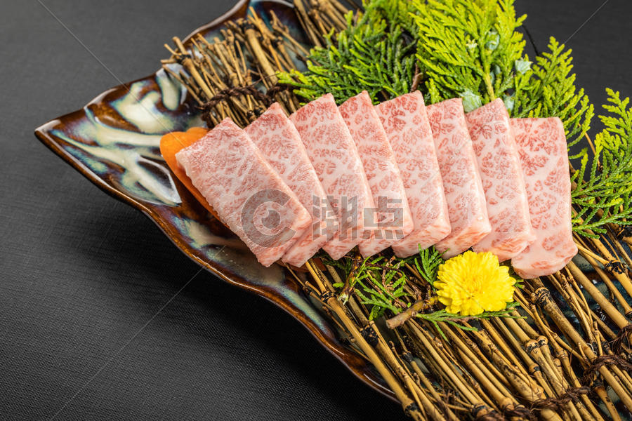 日式牛肉烧烤料理图片素材免费下载