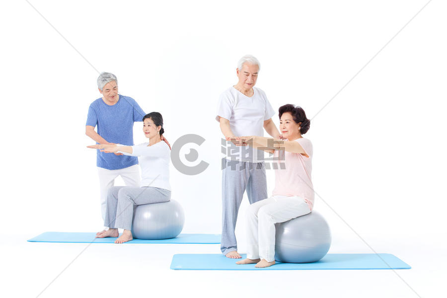 老年人瑜伽图片素材免费下载