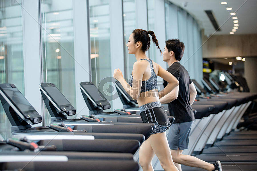 健身房跑步锻炼摄影图6720*4480图片素材免费下载-编号994132-潮点视频