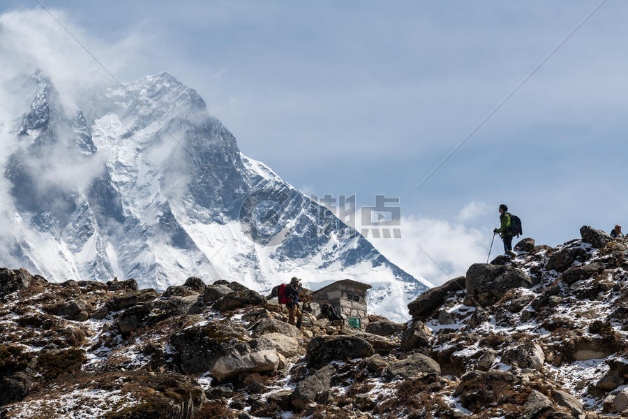 尼泊尔雪山图片素材免费下载