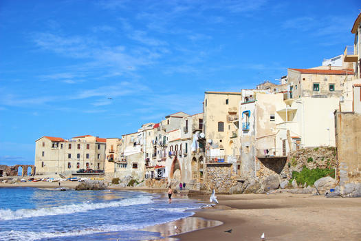 意大利西西里岛切法卢小镇图片素材免费下载