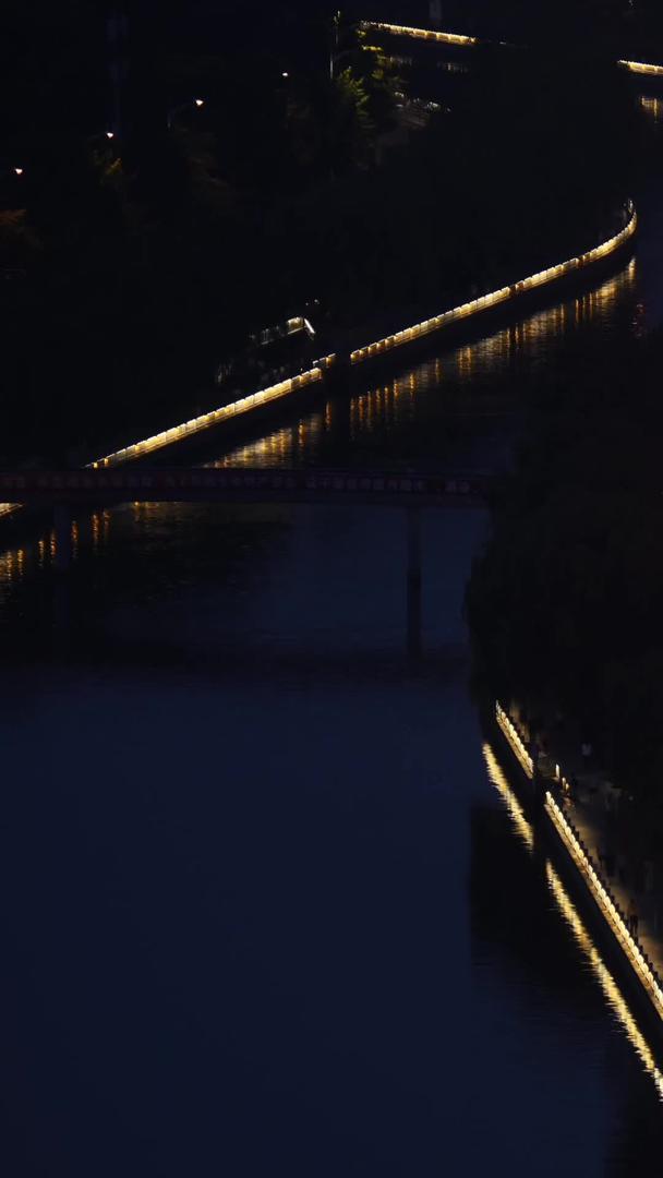 夜间北京S型立交桥车流延迟视频的预览图