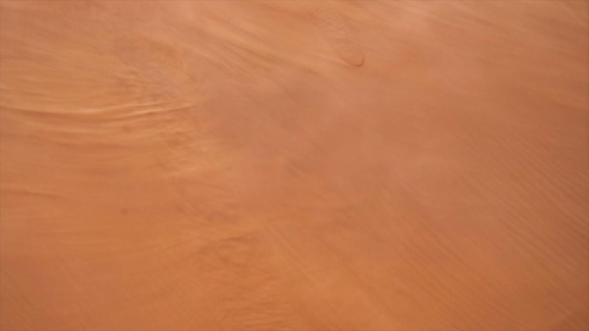 实拍沙漠宣传片风沙空镜视频的预览图