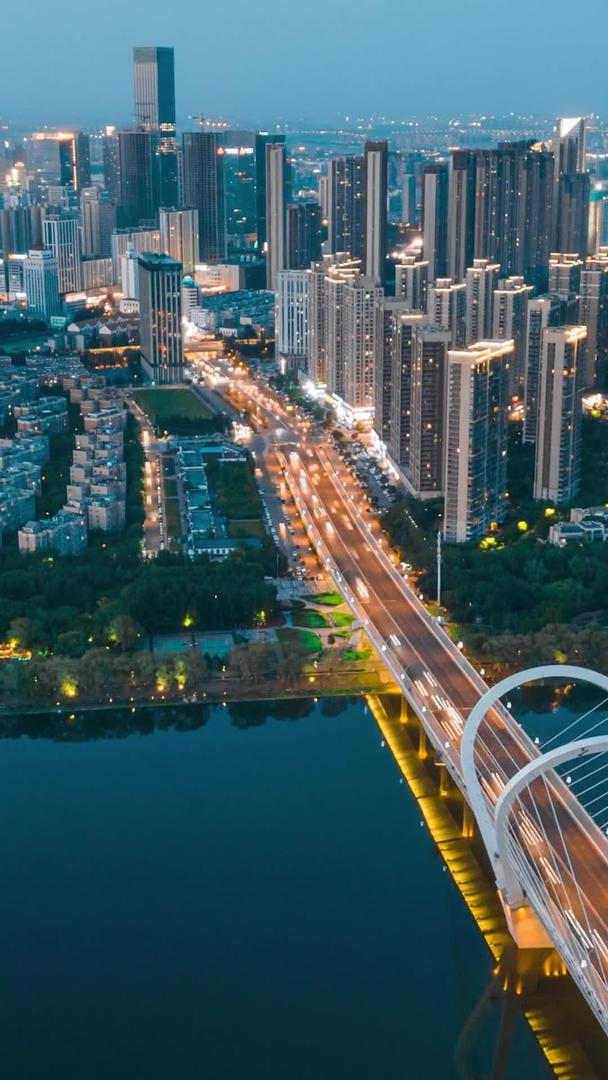 沈阳三好桥航拍城市天际线延时视频的预览图