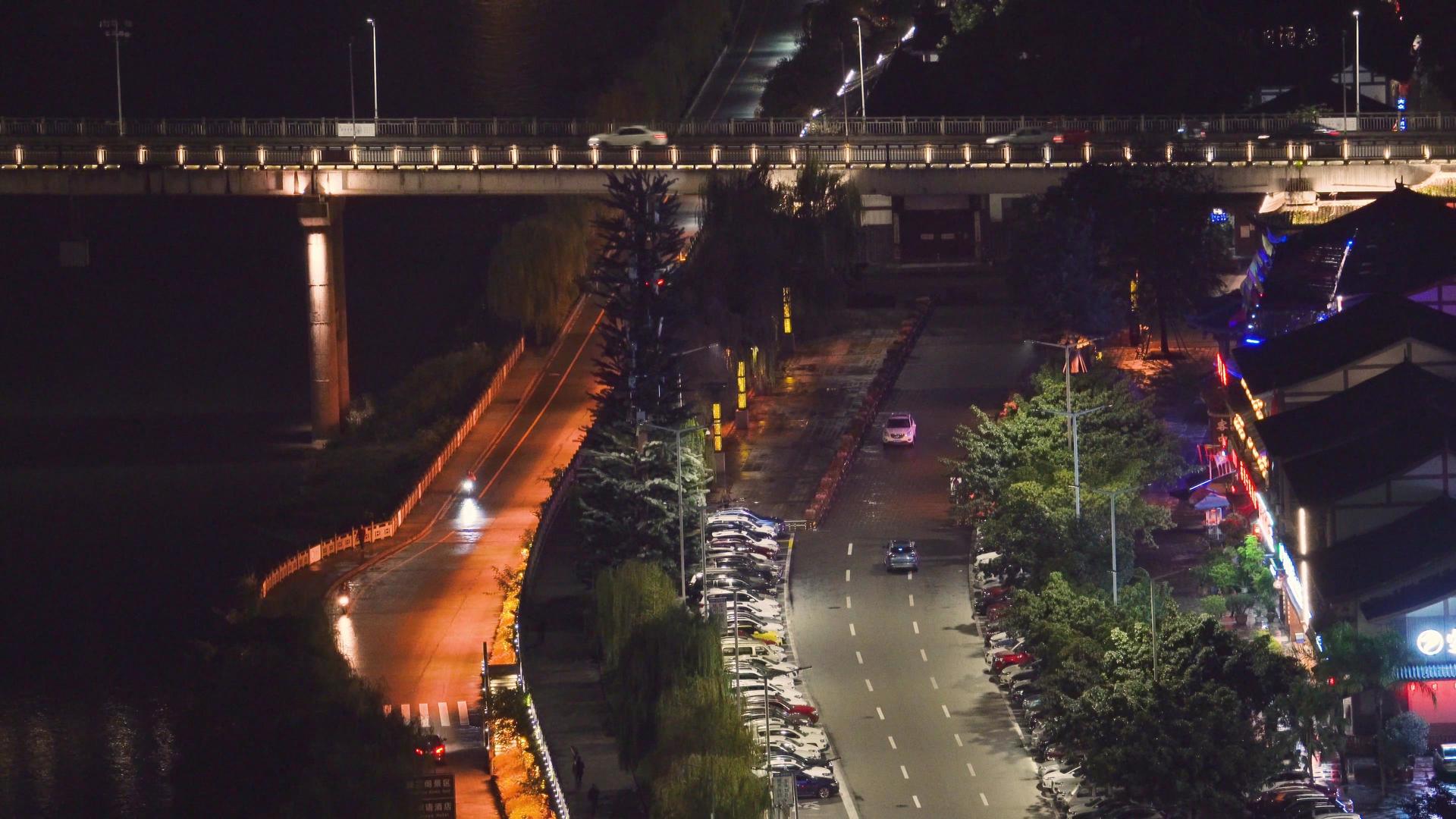 四川阆中城市立体交通夜景视频的预览图